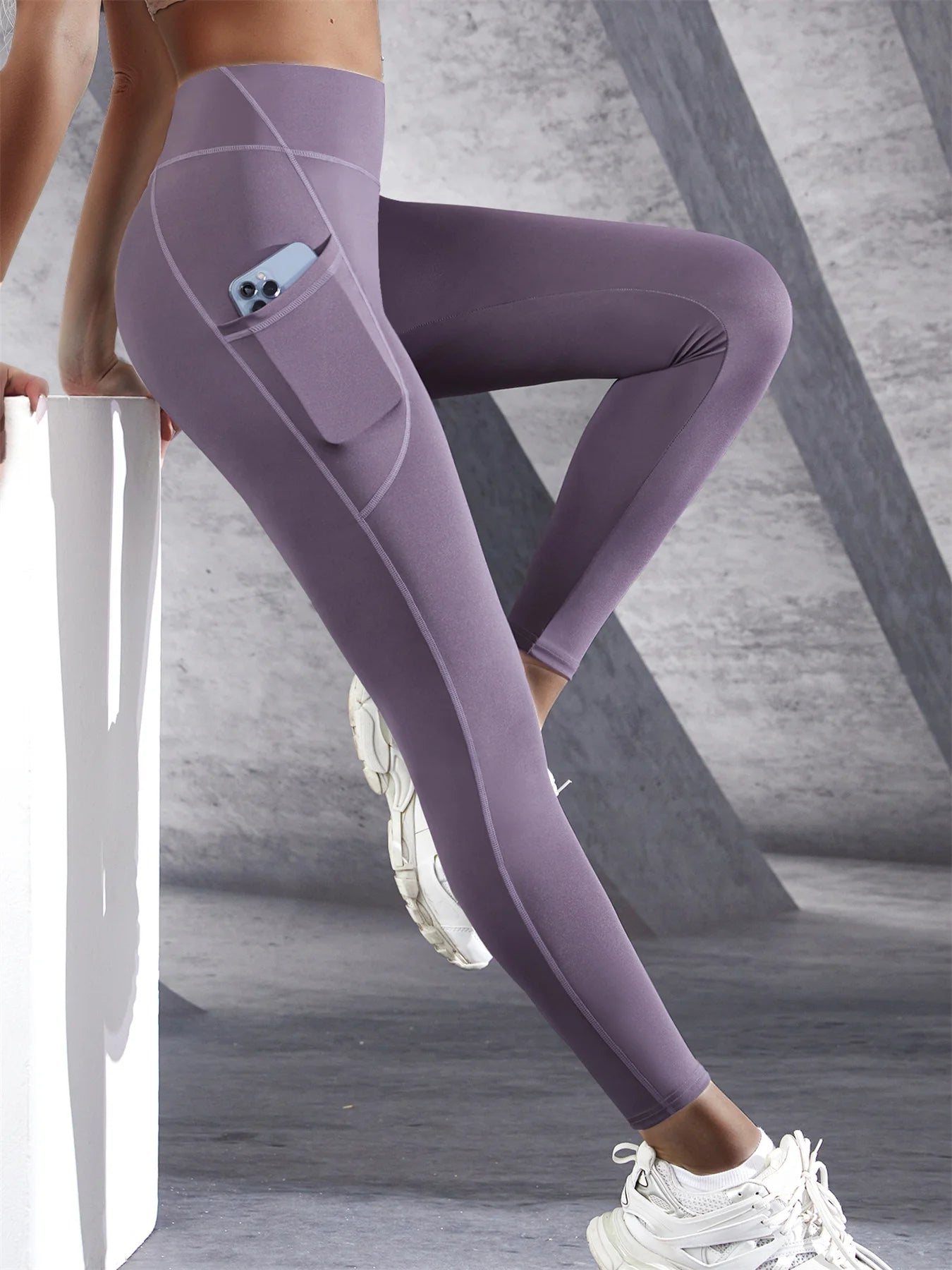 Cassies Kurations High Waist Stretch Leggings