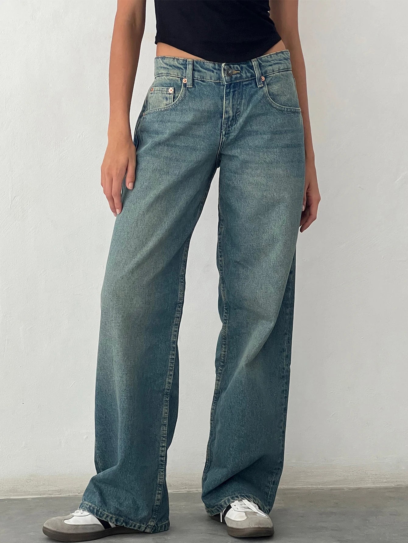Y2K High Waist Baggy Jeans in Light Wash Denim