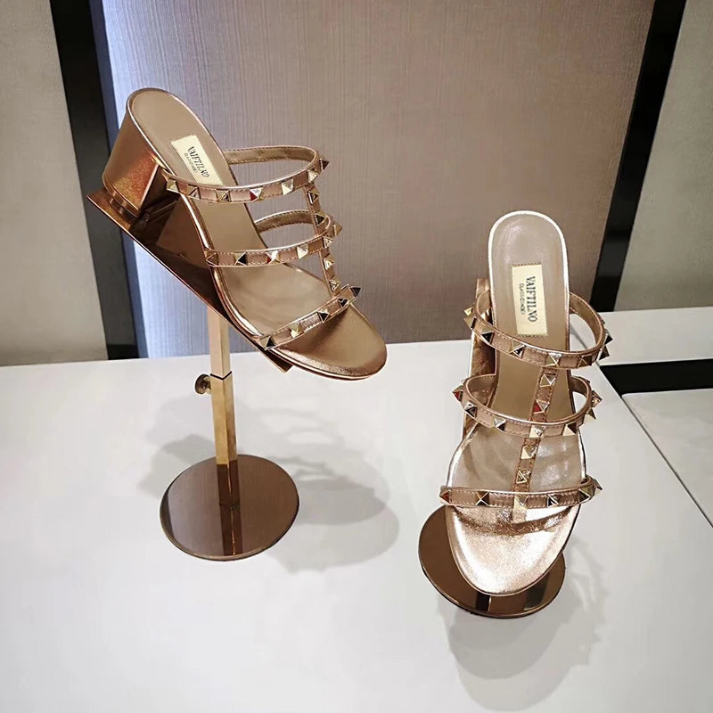 VAIFTILNO Gladiator Sandals for Women in Rose Patent Leather