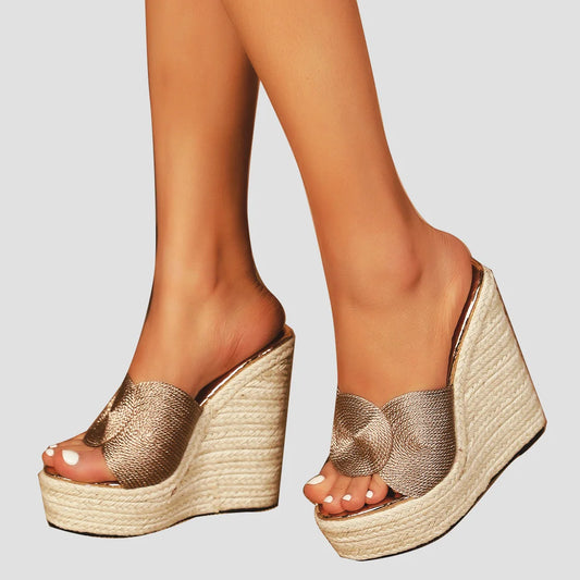 LIHUAMAO Bohemian Wedge Platform Sandals in Pinkish Tan