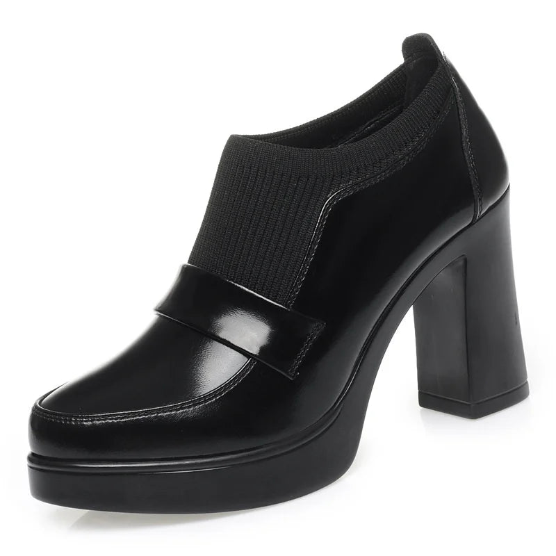 Cassies Kurations Women's Pleated Loafer Heels