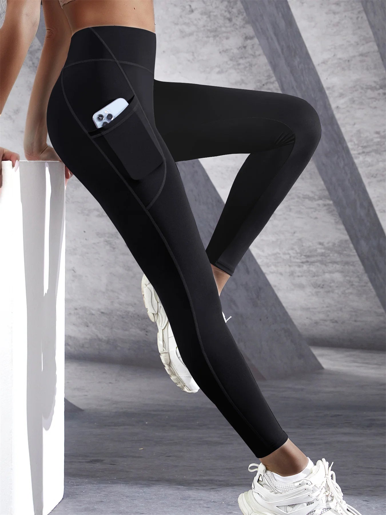 Cassies Kurations High Waist Stretch Leggings