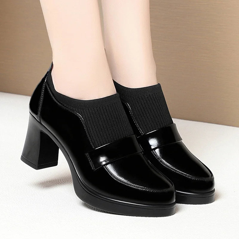 Cassies Kurations Women's Pleated Loafer Heels