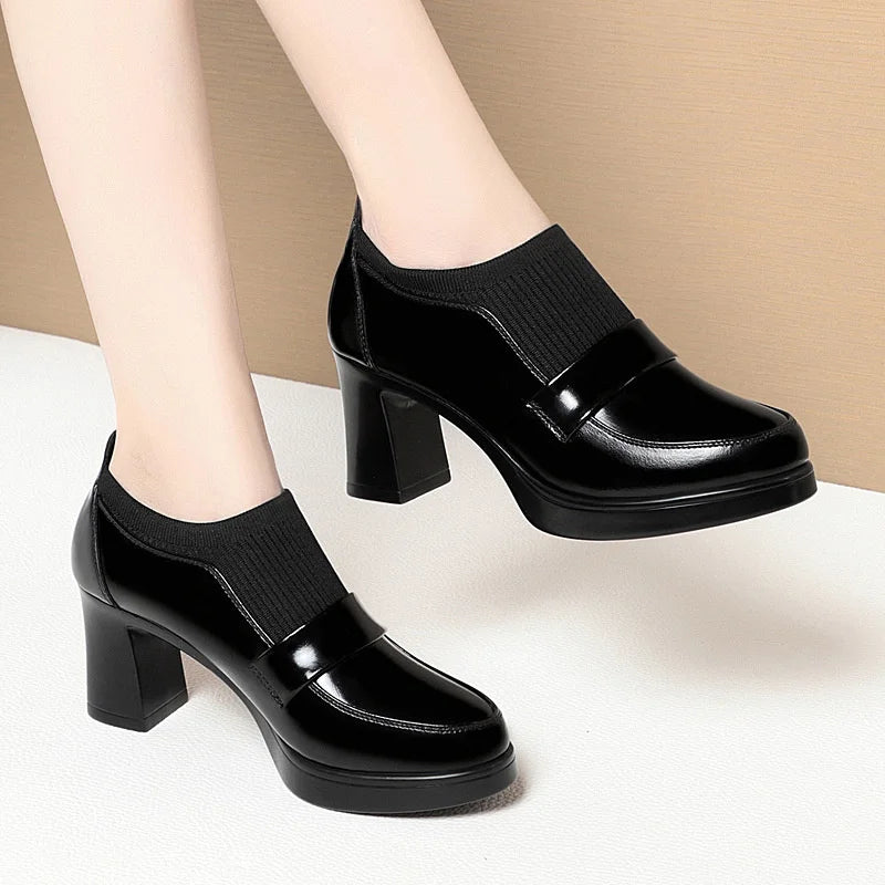 Cassies Kurations Women's Pleated Loafer Heels