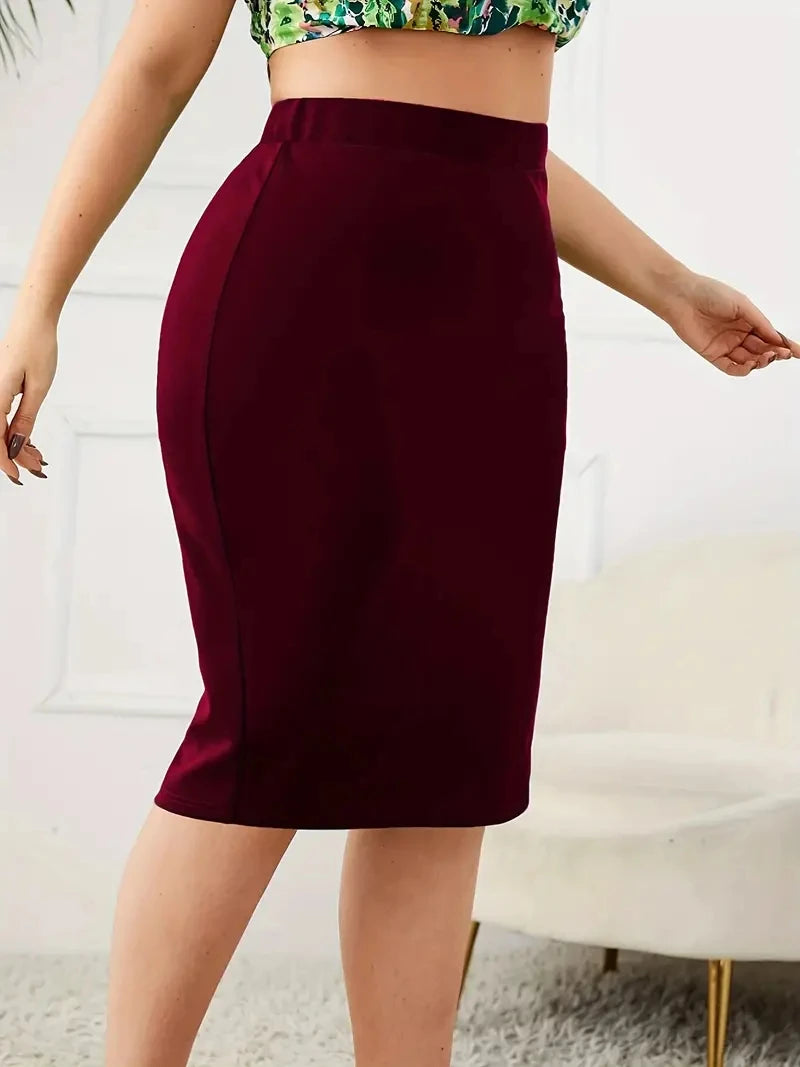 Plus Size Slim Pencil Skirt with Slit in Carmine