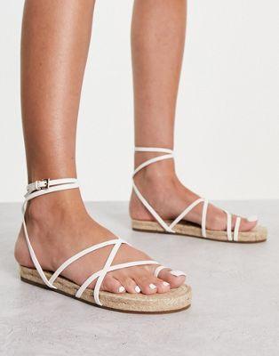 Jamila Toe Loop Espadrille in White