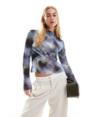 Asymmetric Mesh Top in Blurred Inky Print